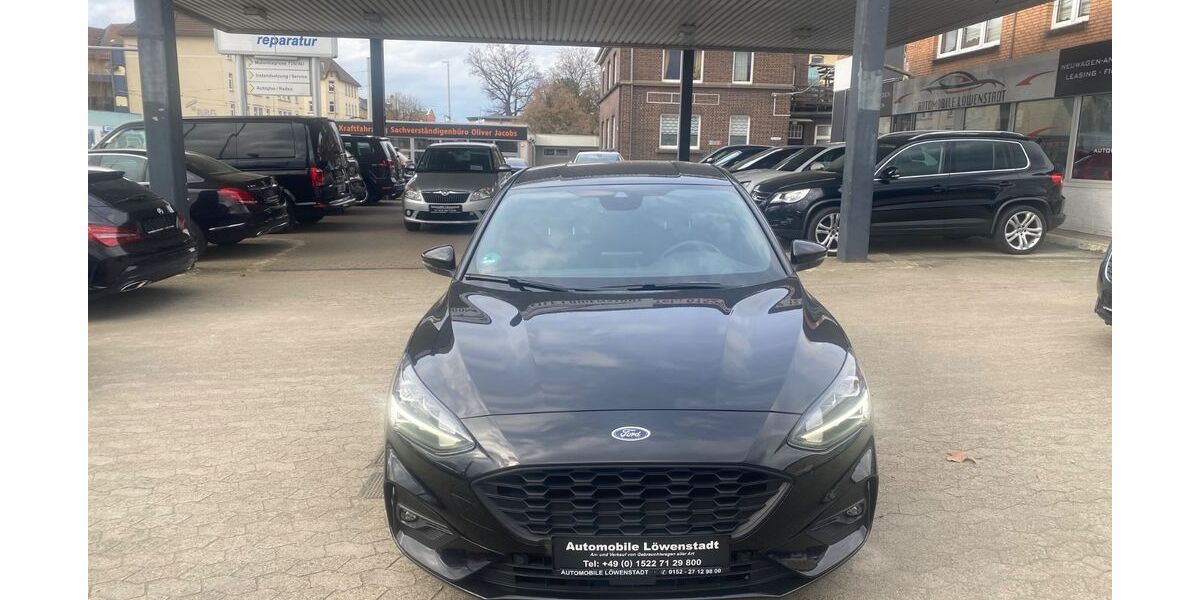 Ford Focus 100.000 km 13.900 &euro; Braunschweig 38114