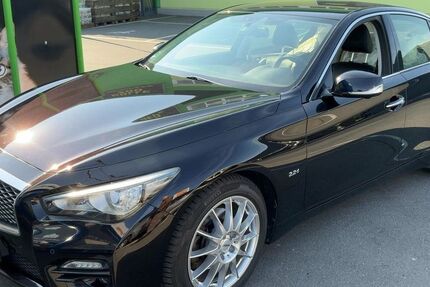 INFINITI Q50 147.000 km 13.990 &euro; Salzgitter 38226