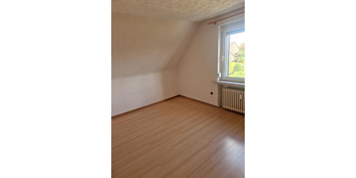 Dachgeschoßwohnung Ilsede Adenstedt - 2 Zimmer, 50 m&sup2;, 340&euro; | Angebot:26687083