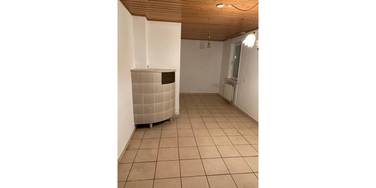 Einfamilienhaus Baddeckenstedt - 7 Zimmer, 150 m&sup2;, 139.000&euro; | Angebot:26091120