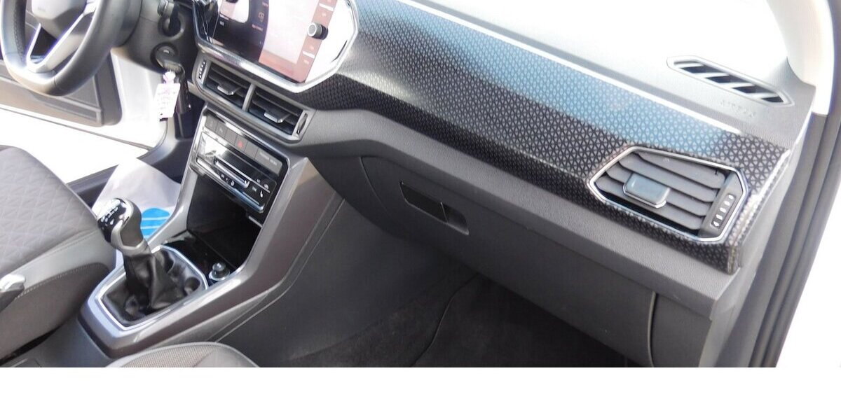 VW T-Cross 1.0 Style TSI BMT Navi Klima 31.800 km 17.390 &euro; Vordorf 38533