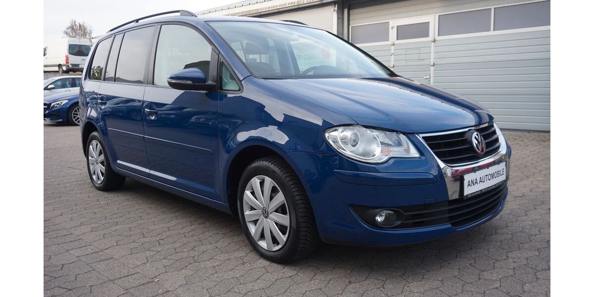 VW Touran 159.000 km 4.499 &euro; Braunschweig 38106