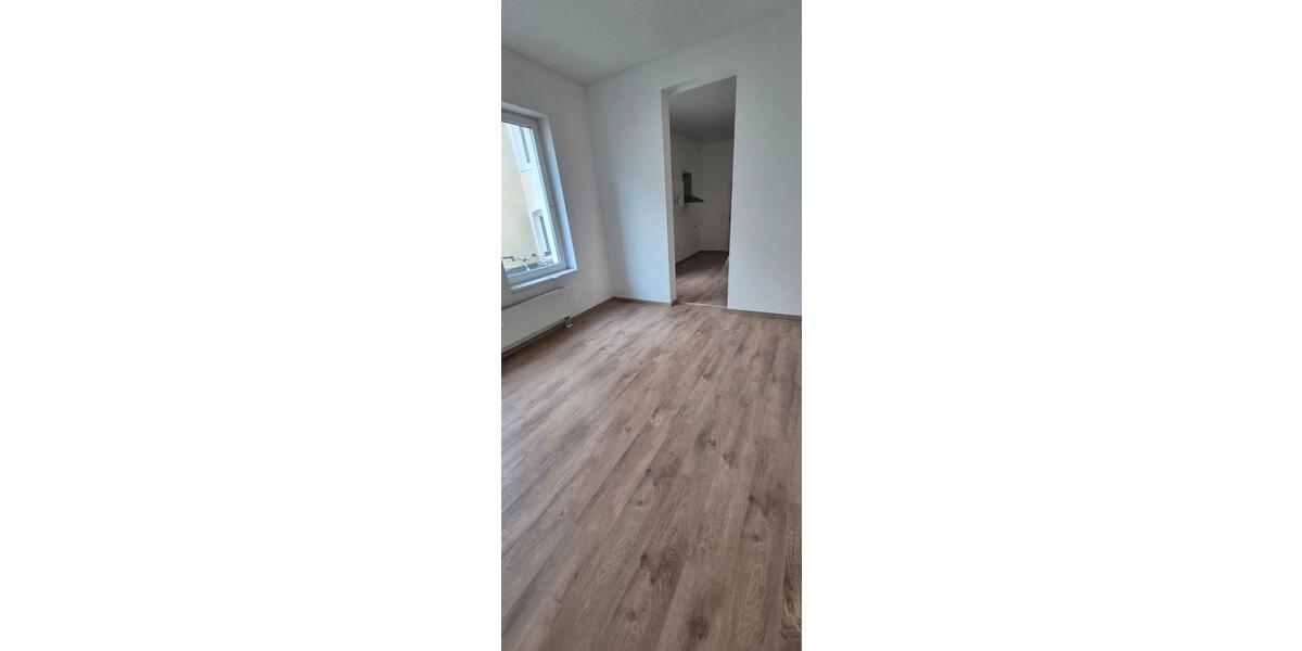 Erdgeschoßwohnung Peine Südstadt - 3 Zimmer, 80 m&sup2;, 700&euro; | Angebot:26541037