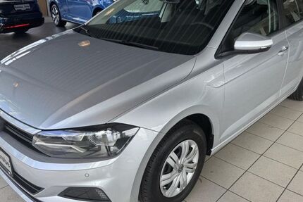 VW Polo 15.998 km 13.950 &euro; Salzgitter 38226