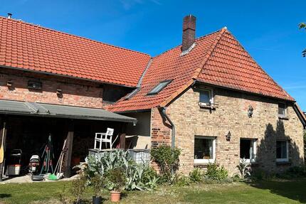 Haus Rötgesbüttel - 5 Zimmer, 200 m&sup2;, 375.000&euro; | Angebot:23411822