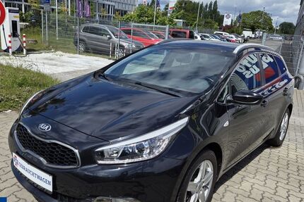 Kia ceed / Ceed 136.000 km 7.989 &euro; Goslar 38644