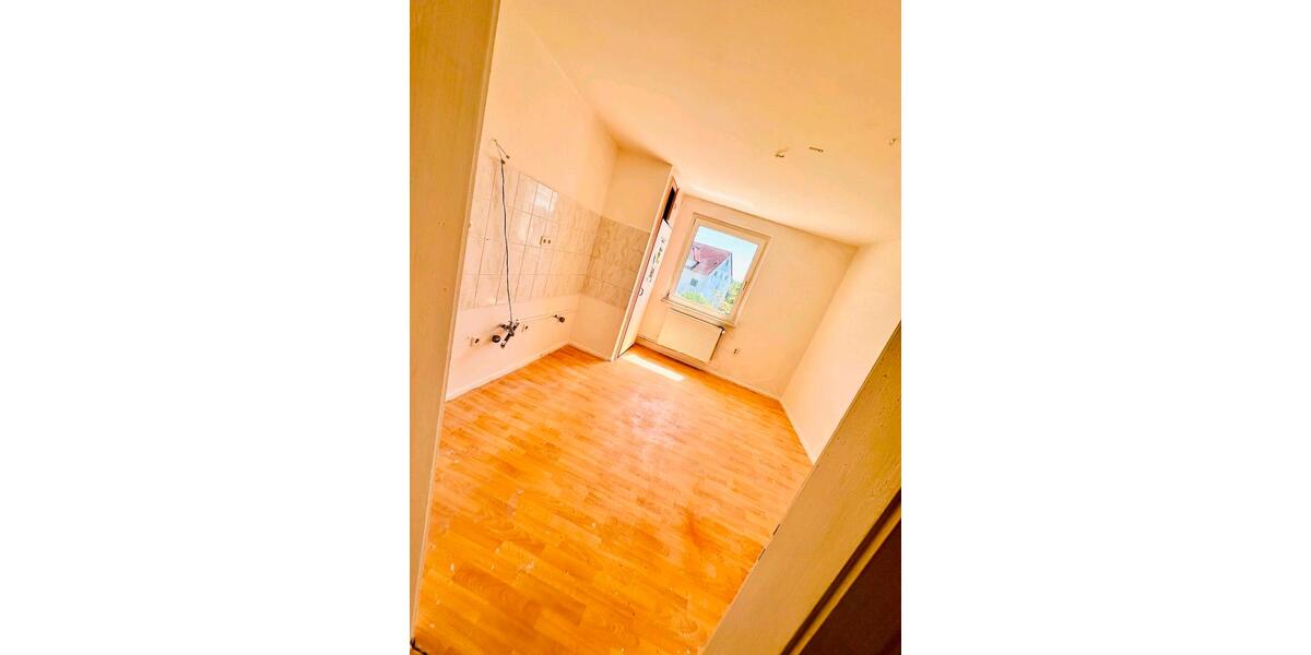 Etagenwohnung Schöningen - 4 Zimmer, 75 m&sup2;, 60.000&euro; | Angebot:27045134