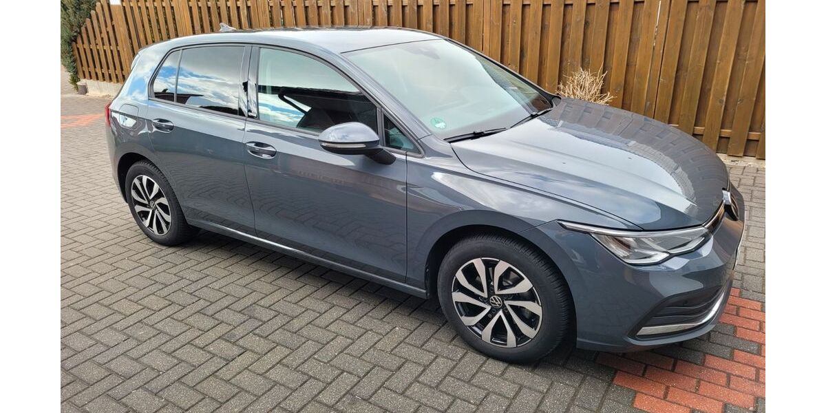 VW Golf 51.000 km 18.300 &euro; Calberlah 38547