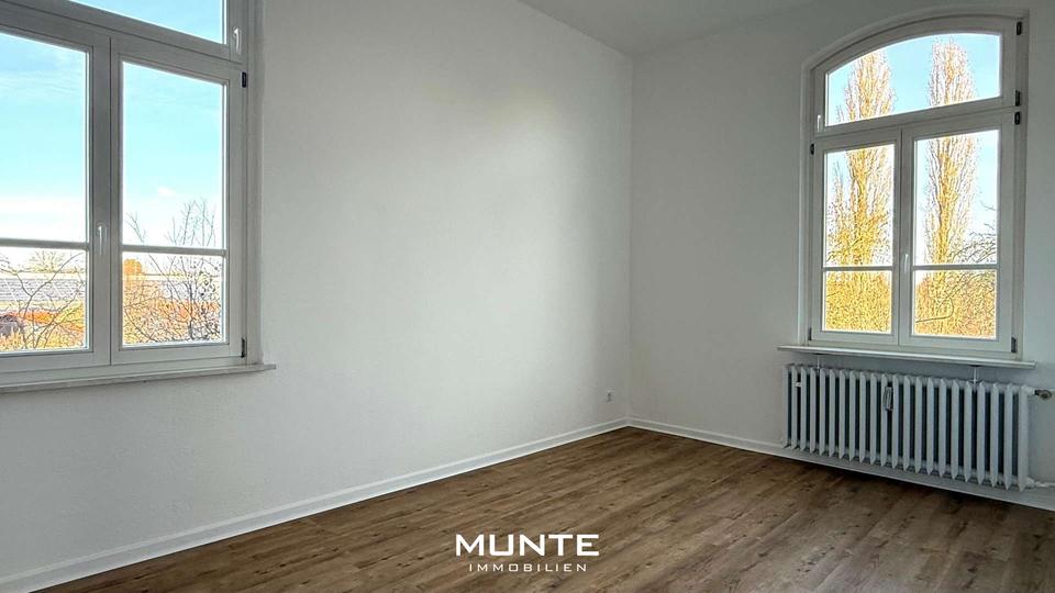 Etagenwohnung Braunschweig Timmerlah-Geitelde-Stiddien - 5 Zimmer, 175 m&sup2;, 1.200&euro; | Angebot:24597167