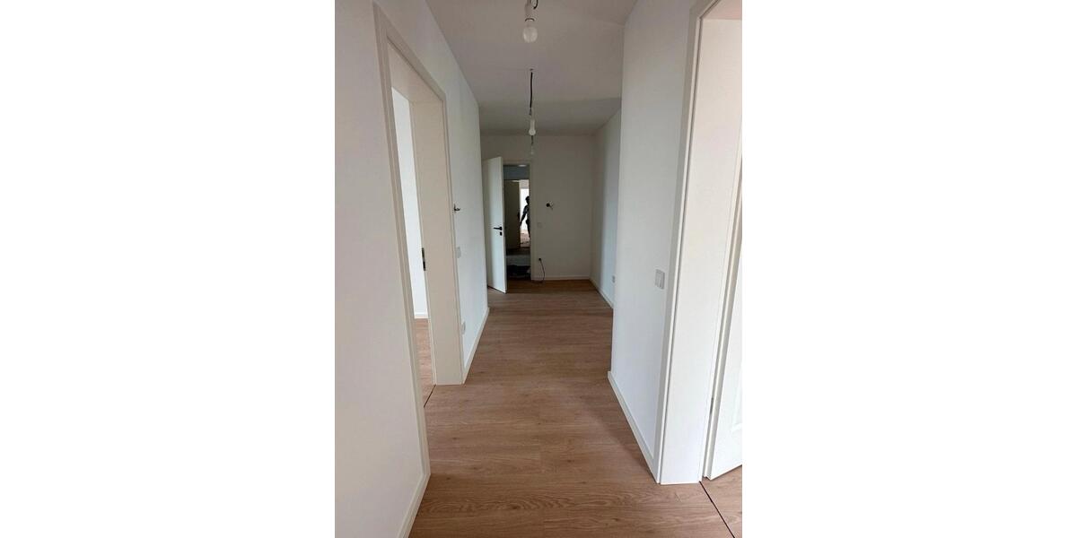 Etagenwohnung Salzgitter Ortschaft Nord - 4 Zimmer, 110 m&sup2;, 1.580&euro; | Angebot:26624883