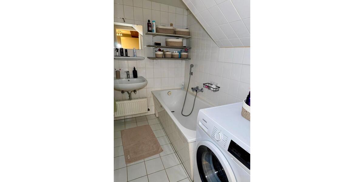 Etagenwohnung Wolfenbüttel - 3.5 Zimmer, 118 m&sup2;, 790&euro; | Angebot:25343297