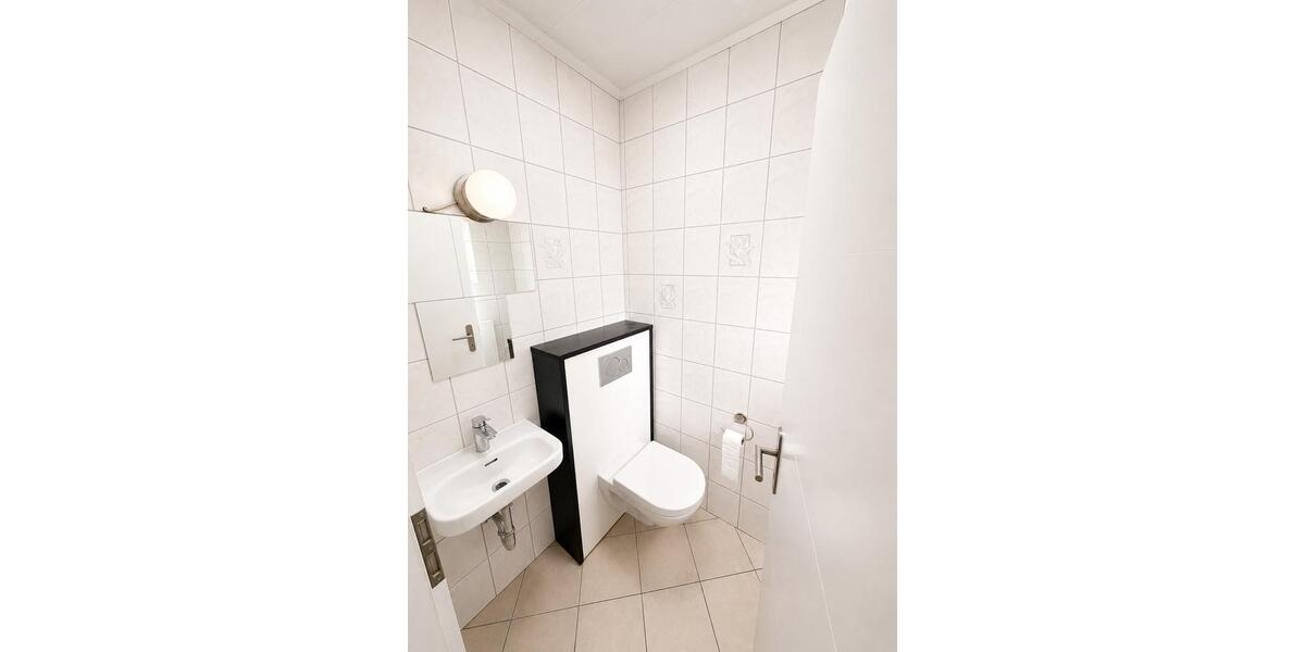 Terrassenwohnung Schwülper - 8 Zimmer, 192 m&sup2;, 1.550&euro; | Angebot:26537957