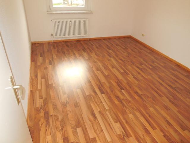 Etagenwohnung Salzgitter Ortschaft Nord - 3 Zimmer, 74 m&sup2;, 405&euro; | Angebot:25479576