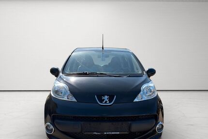 Peugeot 107 166.000 km 2.499 &euro; Goslar/Oker 38644
