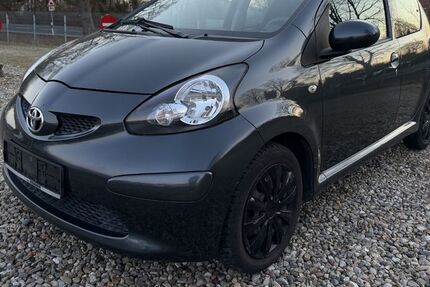 Toyota Aygo (X) 184.200 km 1.490 &euro; Braunschweig 38110