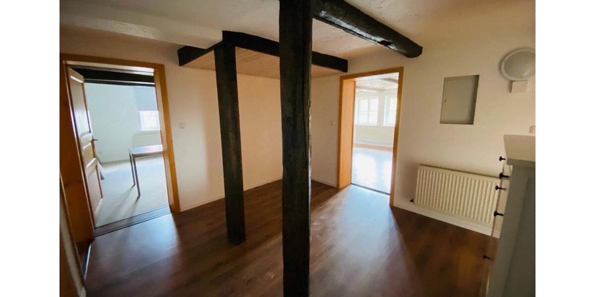 Einfamilienhaus Schladen-Werla Werla - 9 Zimmer, 230 m&sup2;, 235.000&euro; | Angebot:24727895