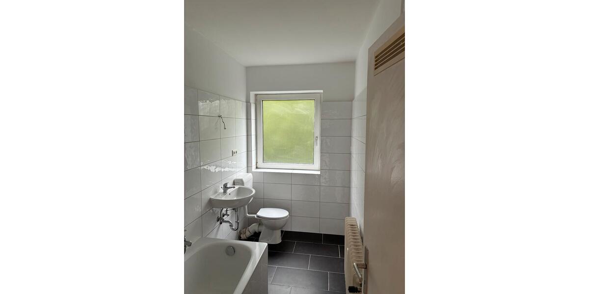 Etagenwohnung Salzgitter - 3 Zimmer, 63 m&sup2;, 377&euro; | Angebot:26670587