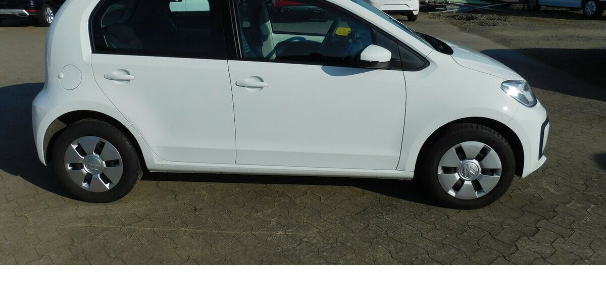 VW up! 1.0 Move MPI BMT 4Trg Klima Radio 32.300 km 11.990 &euro; Vordorf 38533