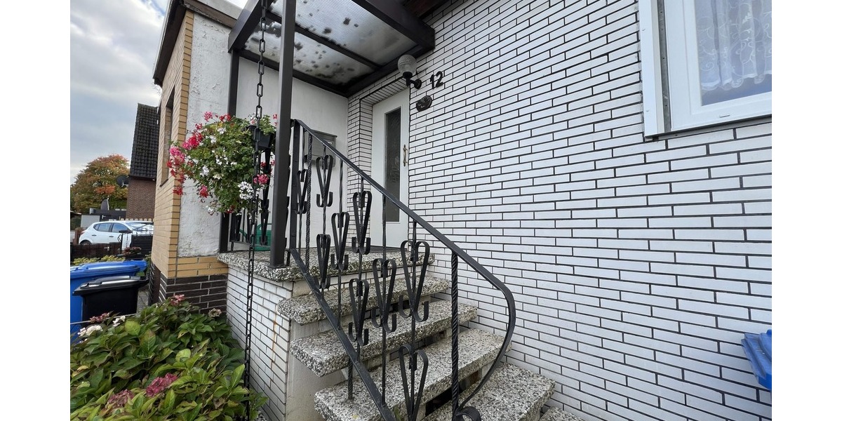 Gepflegtes Reihenhaus mit Potenzial - Reihenmittelhaus Salzgitter Bad | Angebot:25783537