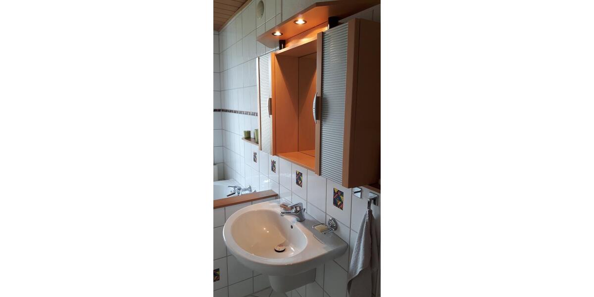 Etagenwohnung Wolfenbüttel Adersheim - 4 Zimmer, 100 m&sup2;, 189.000&euro; | Angebot:23397915