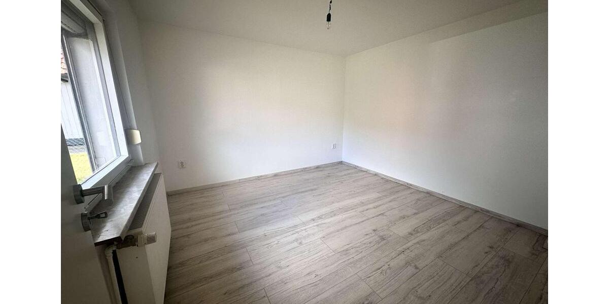 Einfamilienhaus Lengede - 6 Zimmer, 116 m&sup2;, 1.250&euro; | Angebot:24438606
