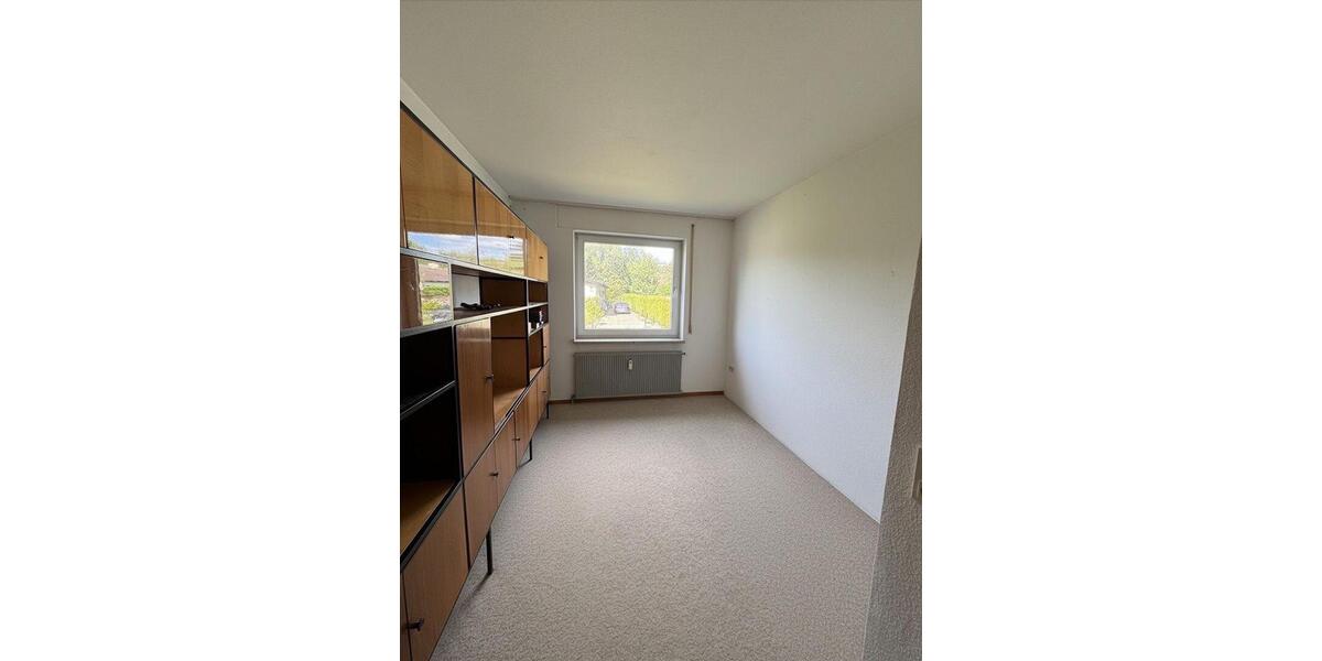 Einfamilienhaus Schwülper - 4 Zimmer, 107 m&sup2;, 1.600&euro; | Angebot:26563424