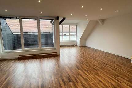 Wohnung Braunschweig Westliches Ringgebiet - 4 Zimmer, 125 m&sup2;, 1.250&euro; | Angebot:24994054