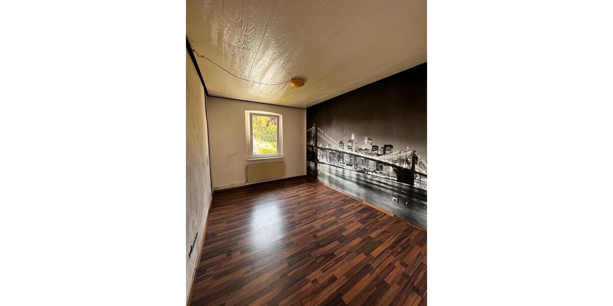 Reihenhaus Schöningen - 6 Zimmer, 220 m&sup2;, 180.000&euro; | Angebot:16650508