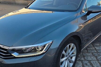 VW Passat Variant 225.000 km 13.990 &euro; Braunschweig 38112