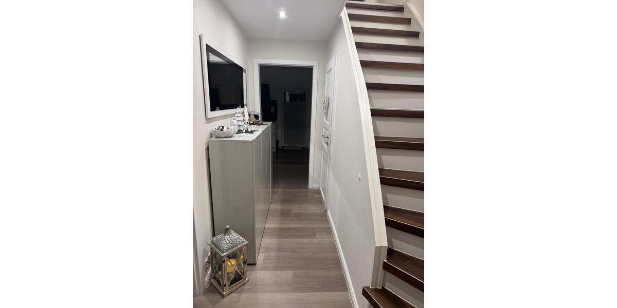 Reihenhaus Salzgitter - 4 Zimmer, 110 m&sup2;, 275.000&euro; | Angebot:25185983