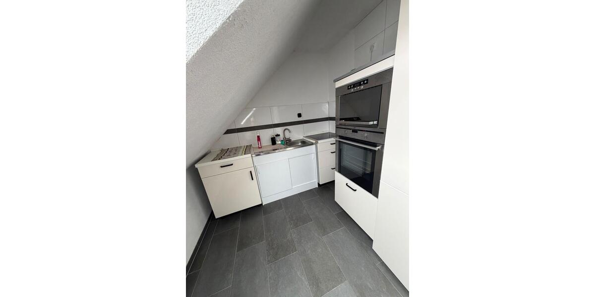 Dachgeschoßwohnung Braunschweig Broitzem - 2 Zimmer, 58 m&sup2;, 450&euro; | Angebot:25996353