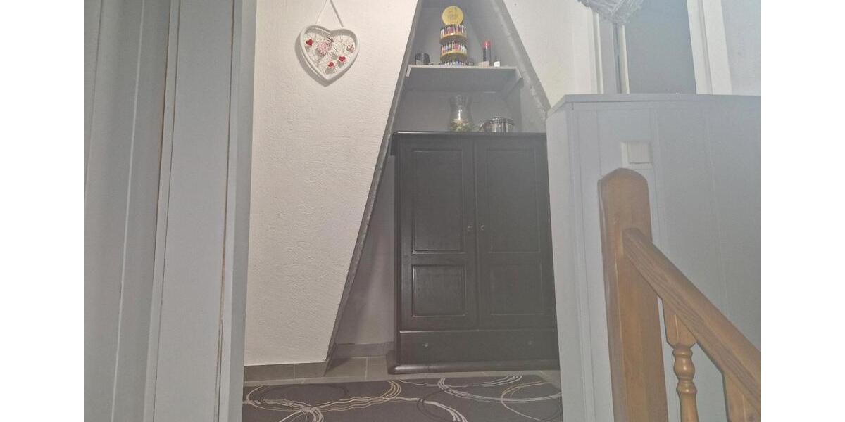 Doppelhaushälfte Lengede - 6 Zimmer, 140 m&sup2;, 400.000&euro; | Angebot:26716553
