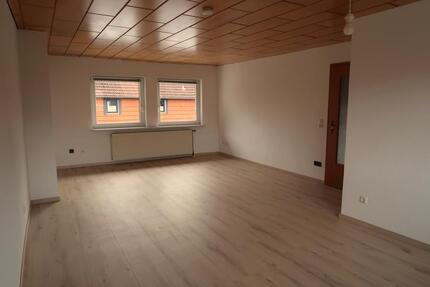 Wohnung Kissenbrück - 2.5 Zimmer, 78 m&sup2;, 550&euro; | Angebot:25641845