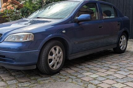 Opel Astra 70.400 km 2.300 &euro; Ottbergen 31174