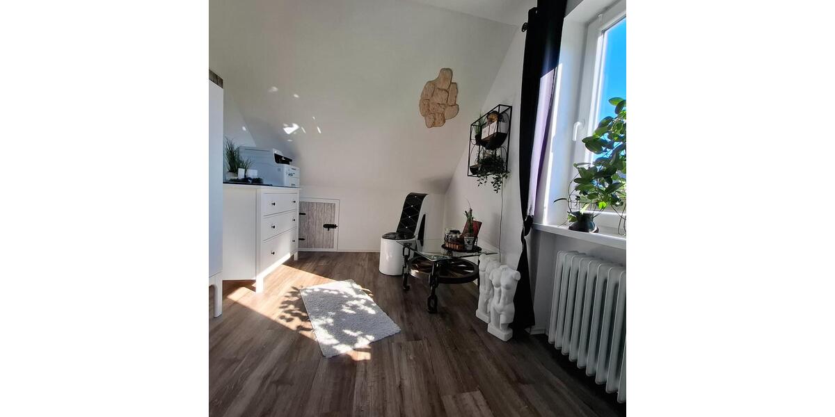 Dachgeschoßwohnung Peine Peine Kernstadt - 3 Zimmer, 78 m&sup2;, 169.000&euro; | Angebot:25396936