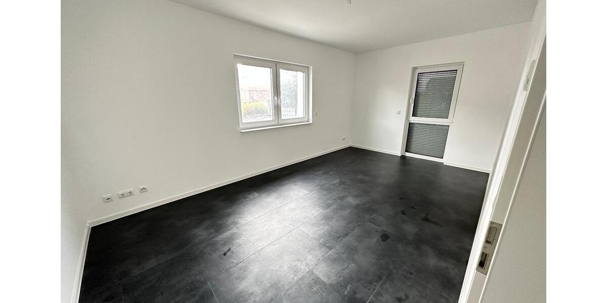 Erdgeschoßwohnung Braunschweig Broitzem - 4 Zimmer, 120 m&sup2;, 1.500&euro; | Angebot:25996108