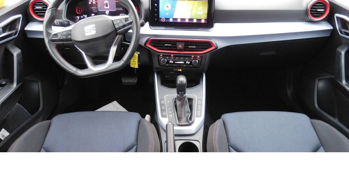 Seat Arona 1.0 FR-Line TSI BMT DSG Navi Klima Alu 14.600 km 17.990 &euro; Vordorf 38533