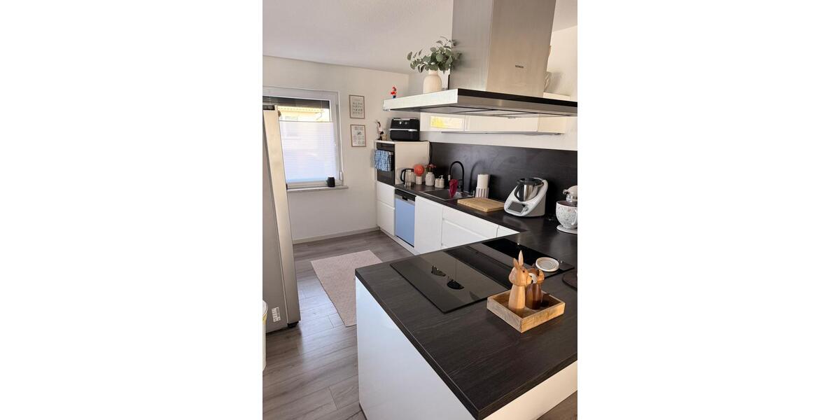 Einfamilienhaus Königslutter am Elm - 3 Zimmer, 130 m&sup2;, 1.300&euro; | Angebot:26461234