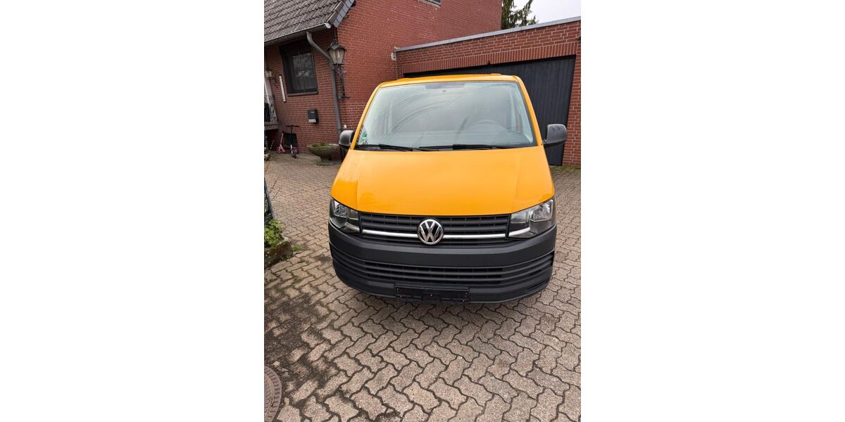 VW T6 Transporter 201.000 km 10.600 &euro; Braunschweig 38120