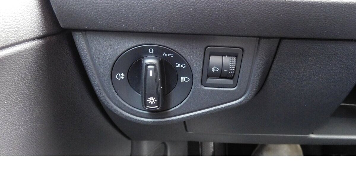 VW Polo 1.0 Life MPI BMT 4Trg Klima Navi LED 33.700 km 15.690 &euro; Vordorf 38533