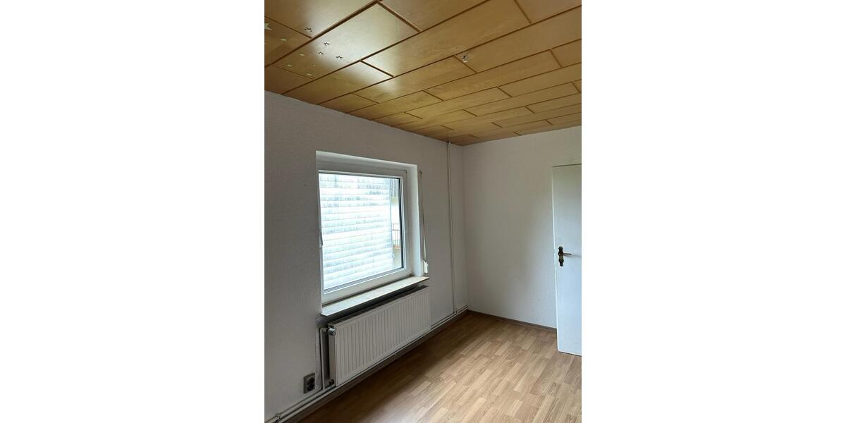Etagenwohnung Salzgitter Ortschaft Südost - 4 Zimmer, 73 m&sup2;, 700&euro; | Angebot:25088811
