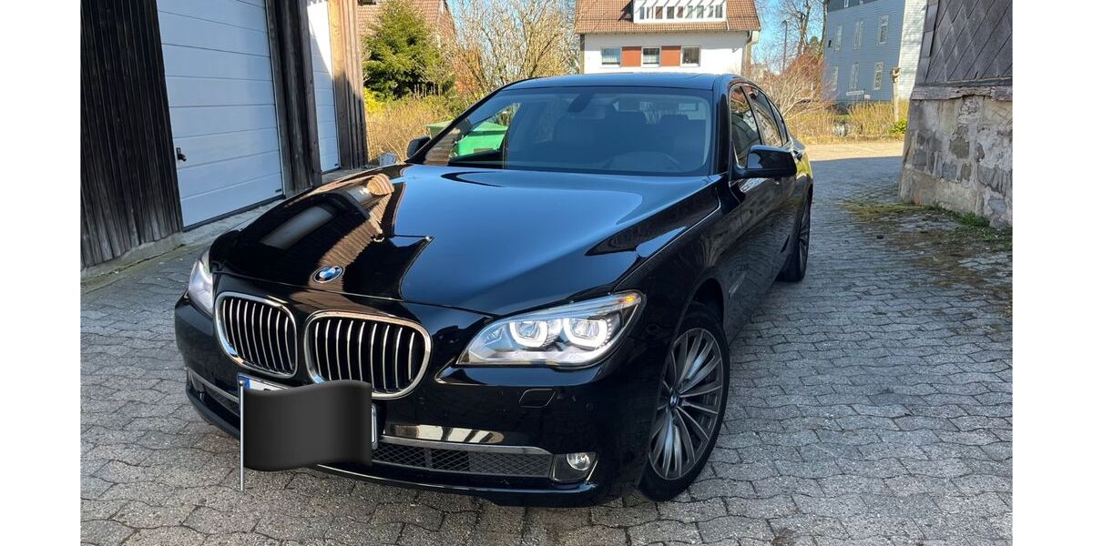 BMW 730 277.000 km 11.000 &euro; Goslar 38600