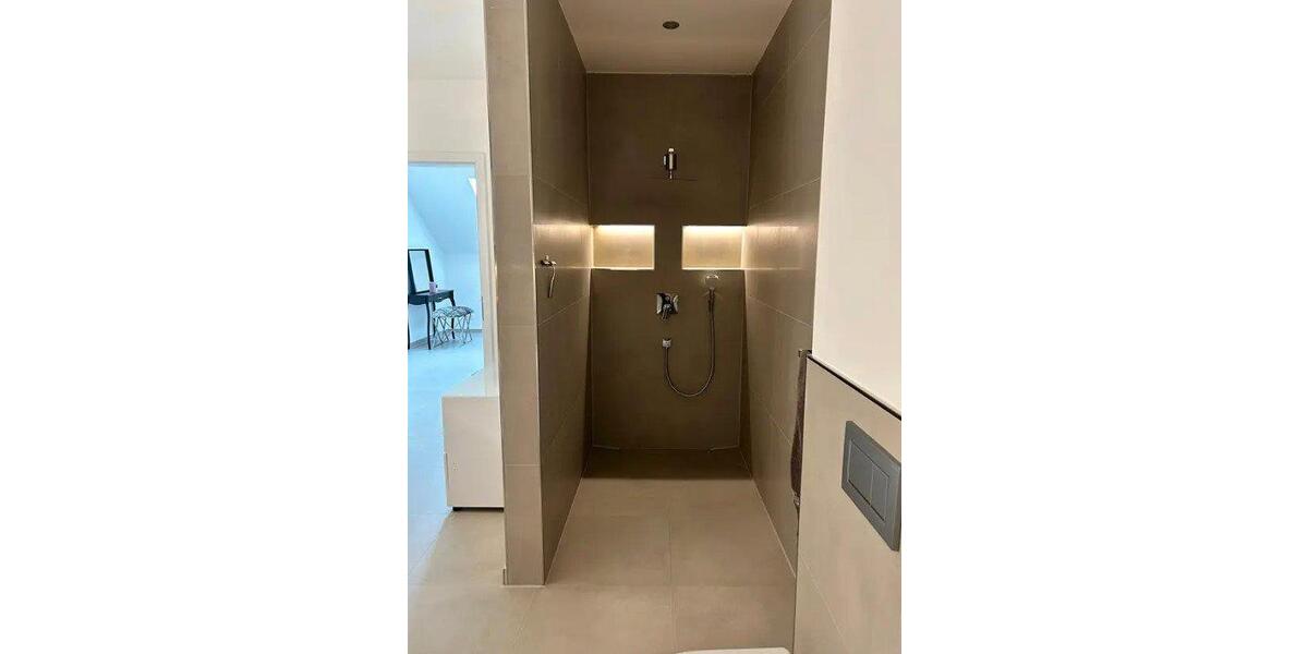 Dachgeschoßwohnung Braunschweig Wabe-Schunter-Beberbach - 3 Zimmer, 112 m&sup2;, 1.600&euro; | Angebot:25978206