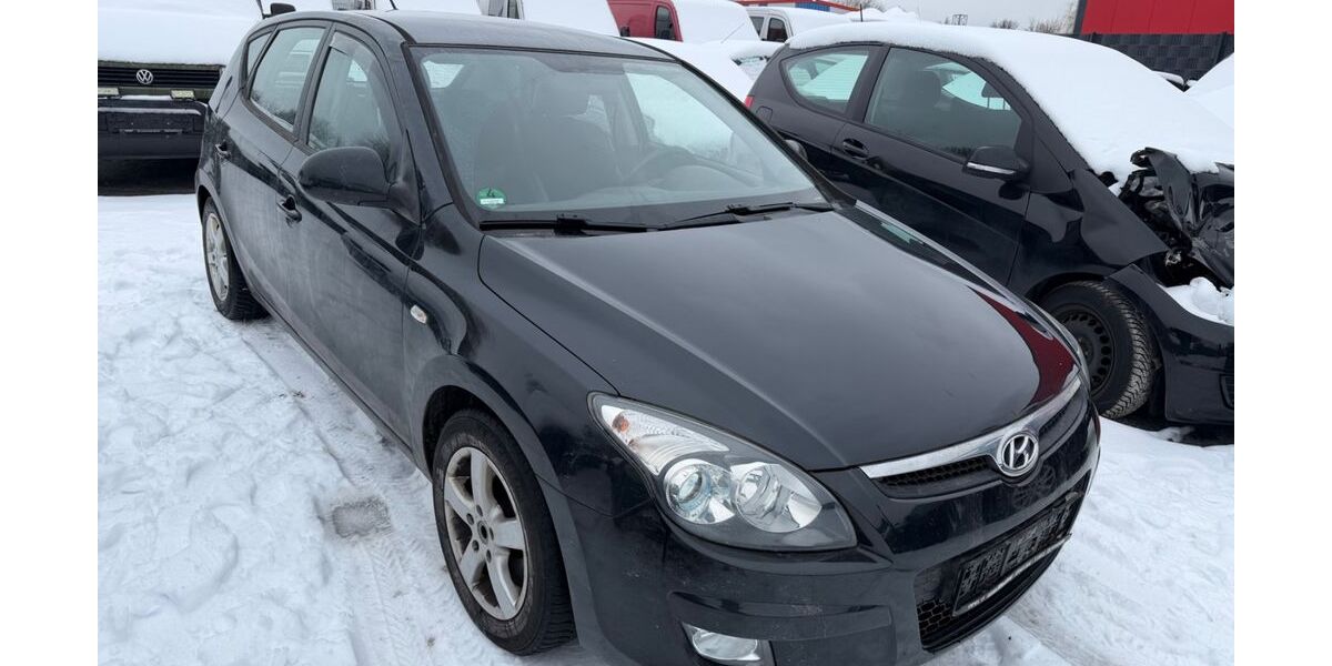 Hyundai i30 230.000 km 2.650 &euro; Salzgitter 38229