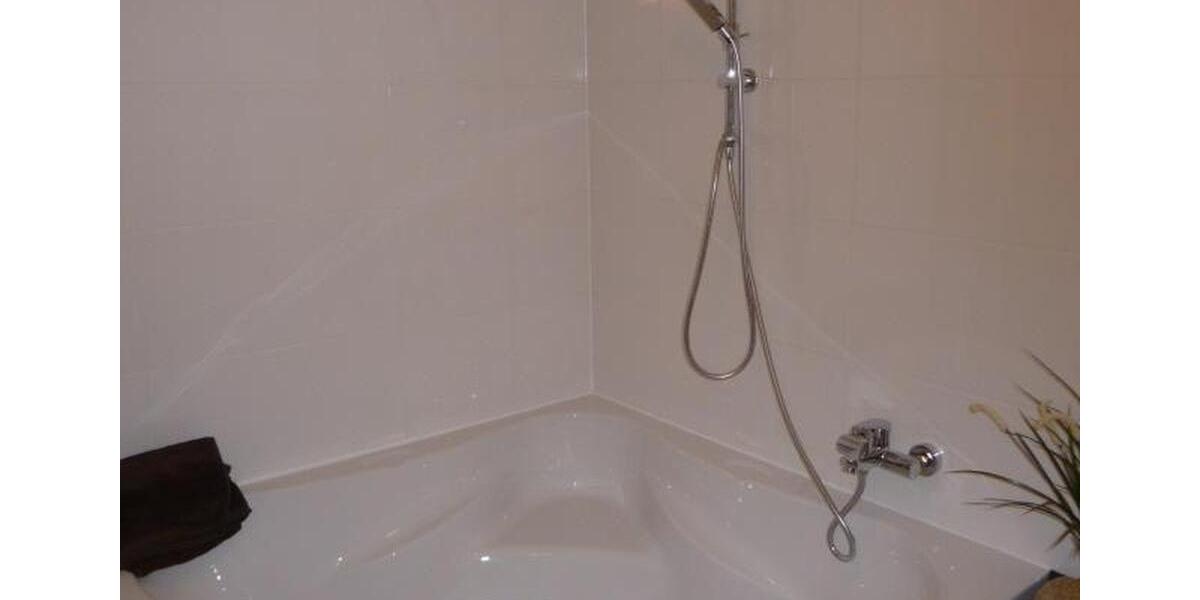 Dachgeschoßwohnung Braunschweig Wabe-Schunter-Beberbach - 3 Zimmer, 85 m&sup2;, 650&euro; | Angebot:24602378