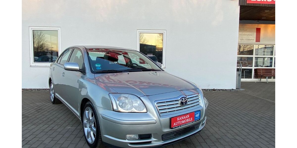 Toyota Avensis 159.000 km 2.950 &euro; Goslar 38644
