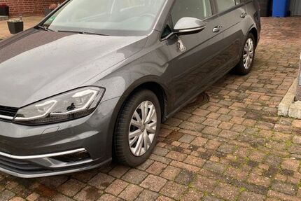 VW Golf 82.500 km 14.300 &euro; Braunschweig 38124