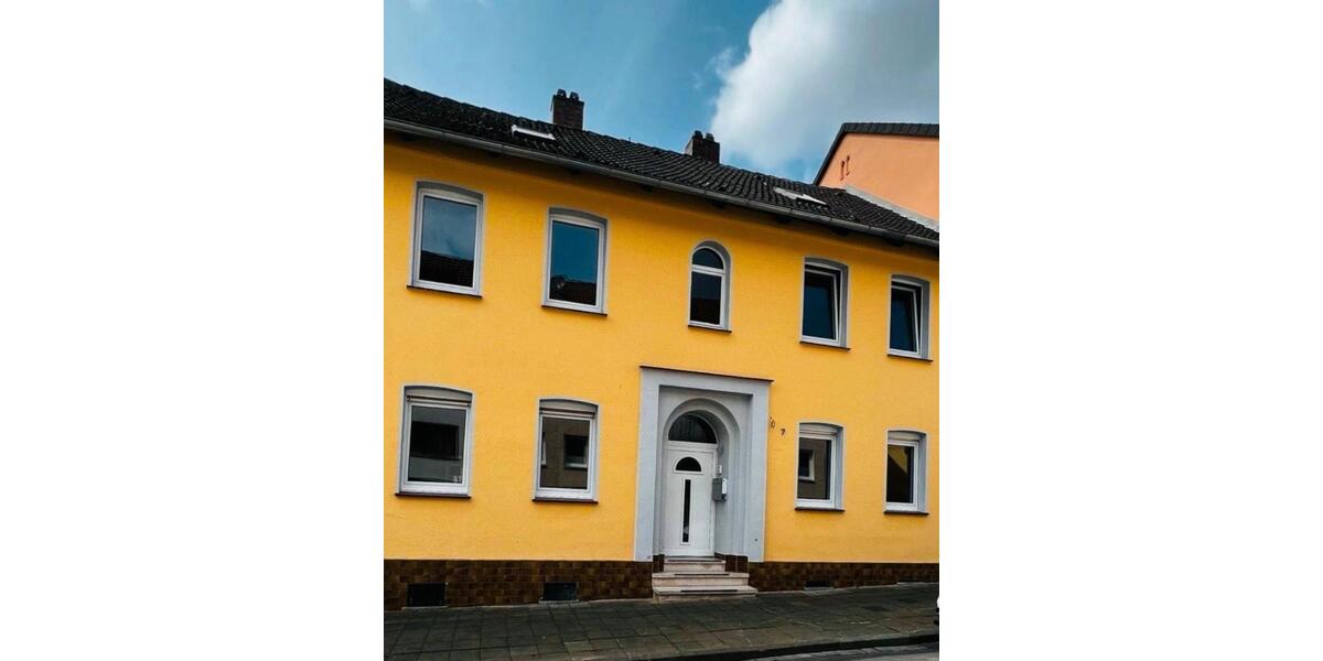 Reihenhaus Schöningen - 6 Zimmer, 180 m&sup2;, 160.000&euro; | Angebot:24982938