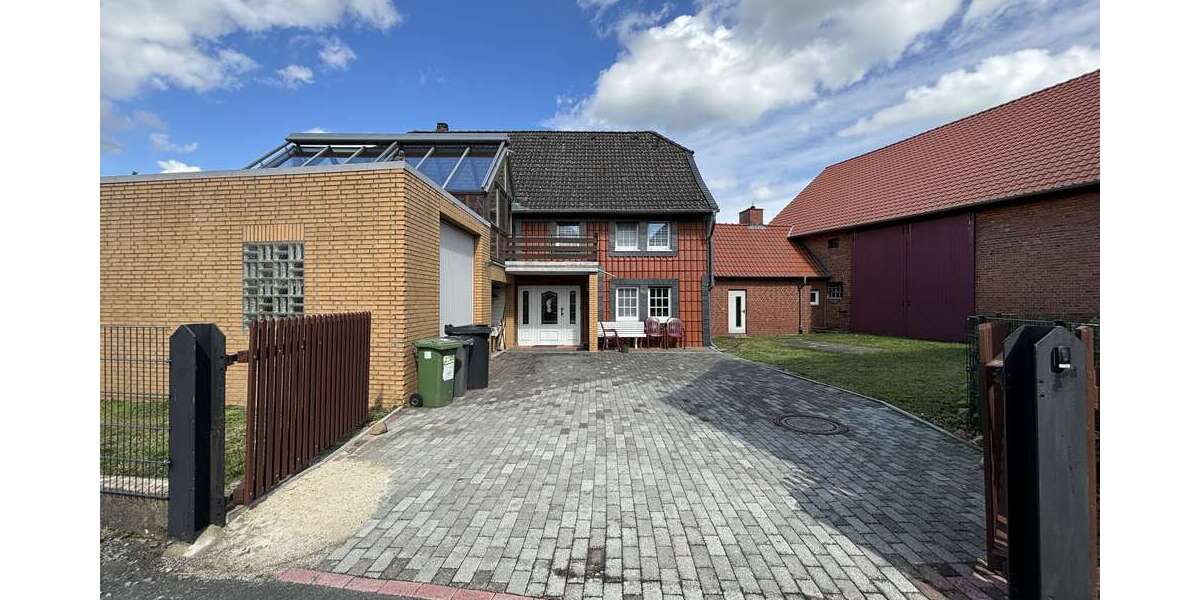 Einfamilienhaus Vechelde - 9 Zimmer, 221 m&sup2;, 479.000&euro; | Angebot:25641653