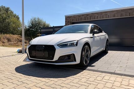 Audi A5 88.000 km 27.300 &euro; Salzgitter 38228